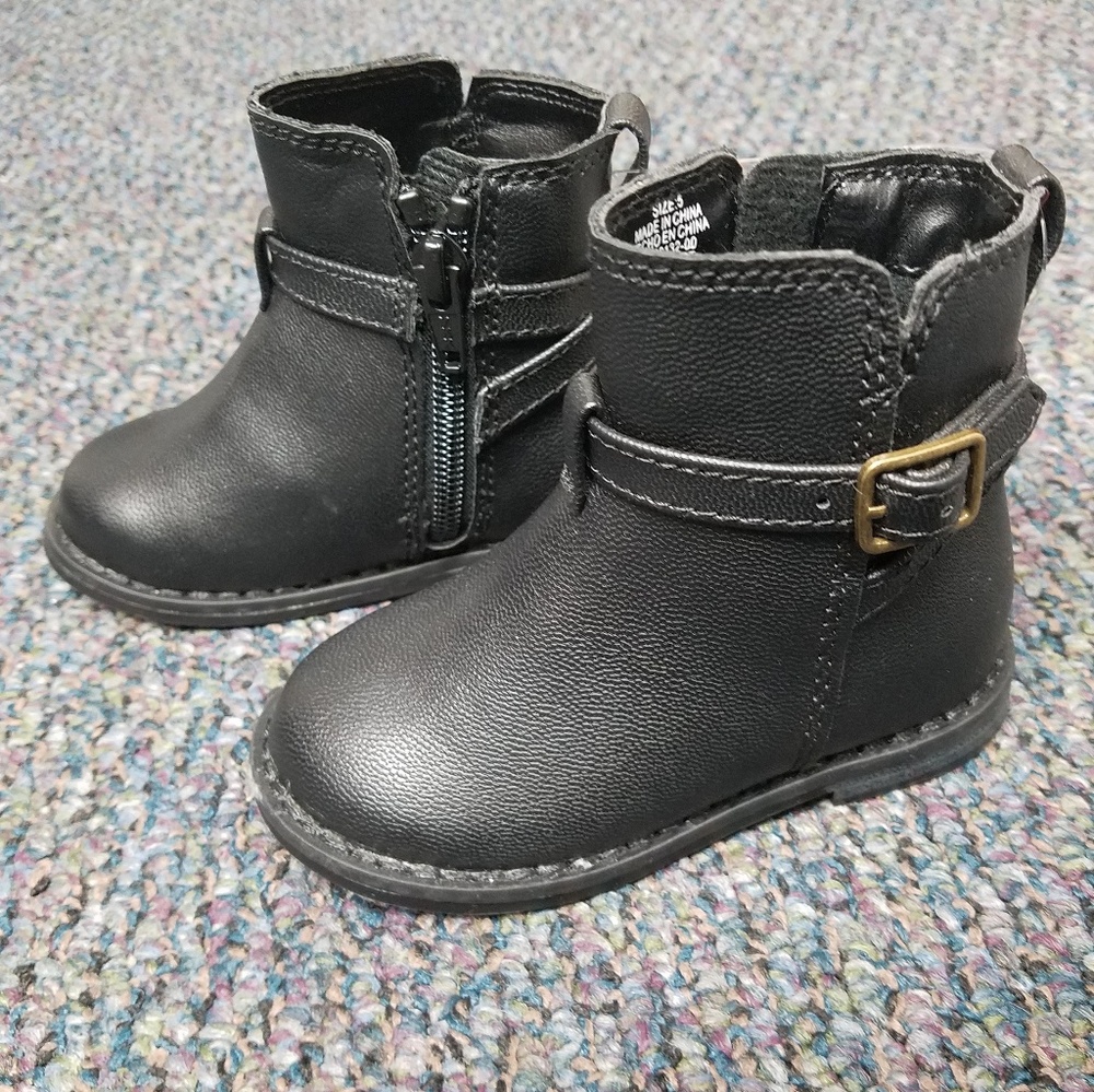 Baby GAP Black Boots Size 5
